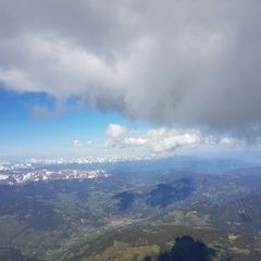 Flugwegposition um 13:42:23: Aufgenommen in der Nähe von Rinegg, Österreich in 3328 Meter